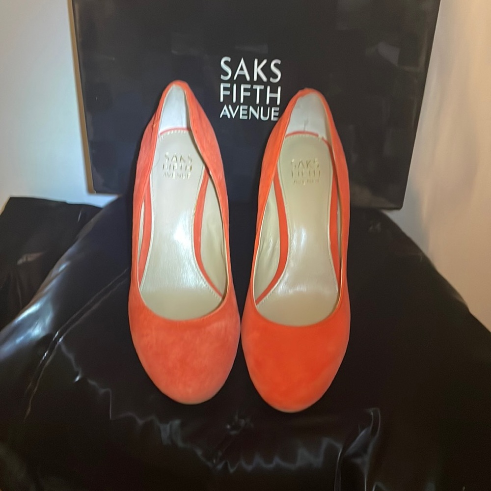 Asks fifth avenue barely worn summer color orange and Barbie pink wedges shoes.